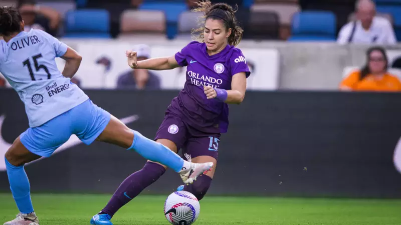 Angelina Brilha e Orlando Pride Segue Invicto