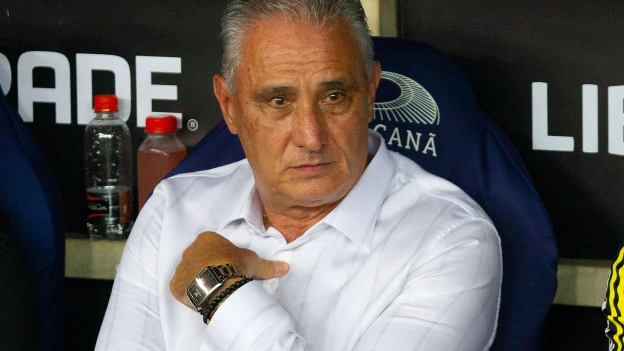 Tite Está em Observação Após Arritmia