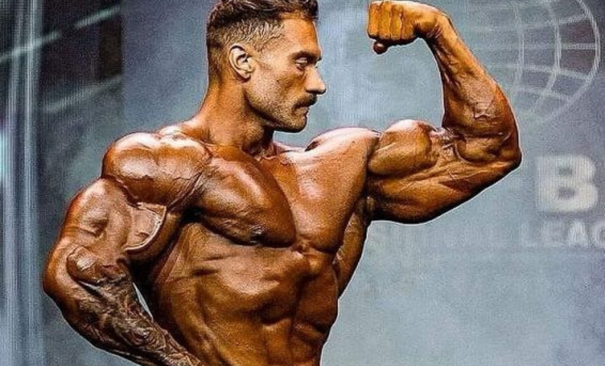 Chris Bumstead: idade, altura, peso, títulos e história