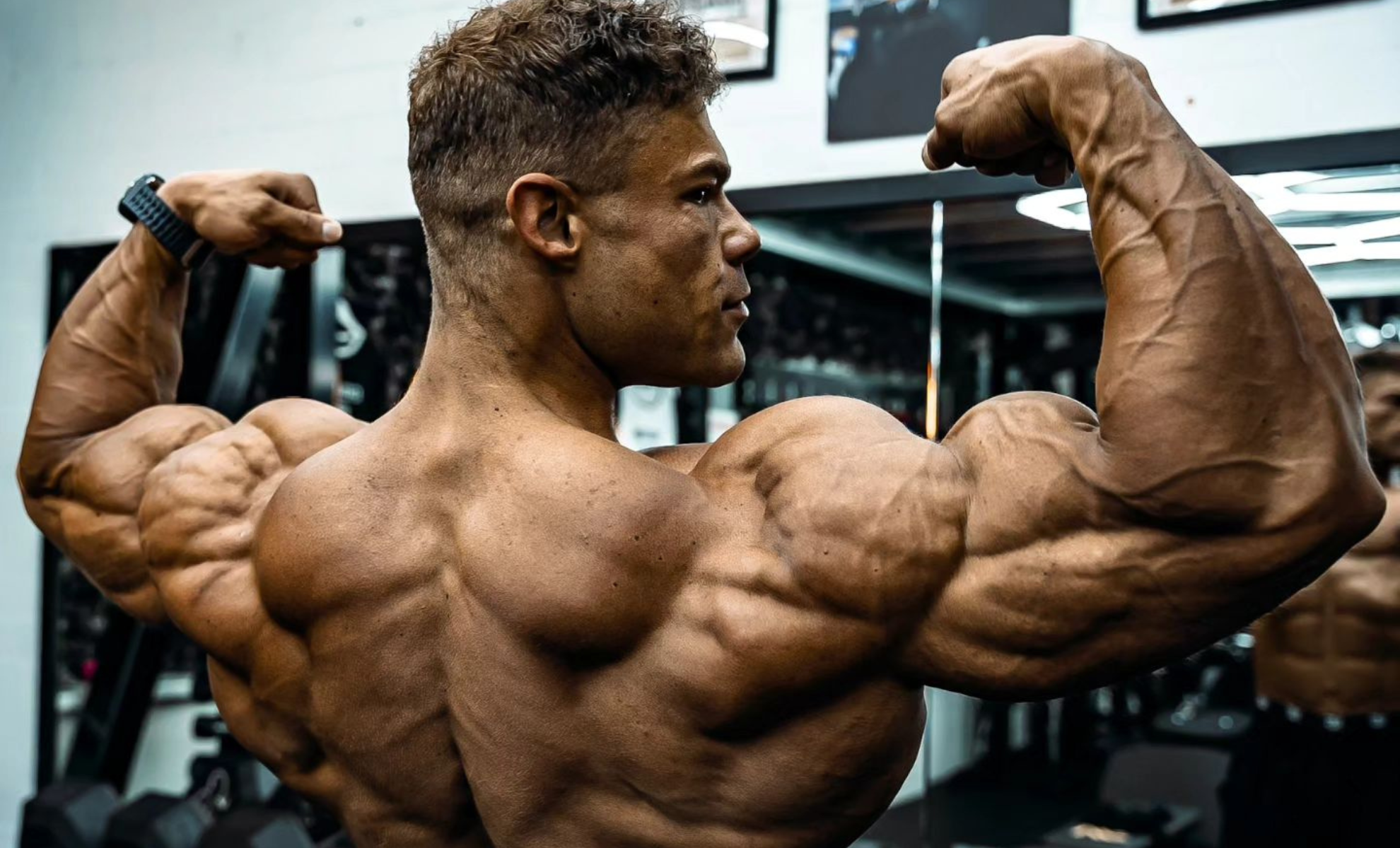 Wesley Vissers se Prepara para o Mr. Olympia 2024: Expectativa e Foco nas Costas